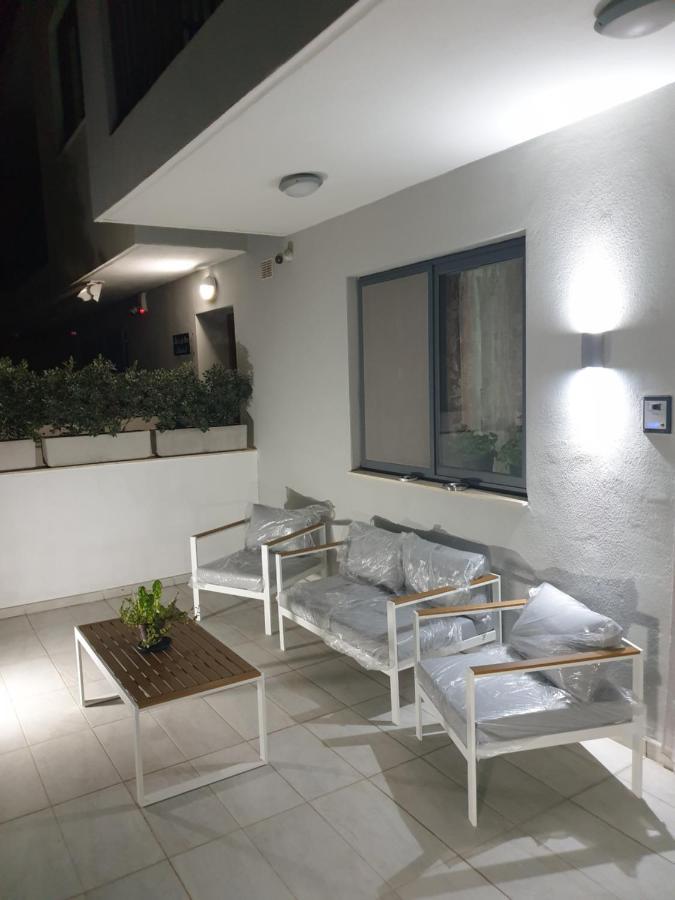 A New Ground Floor Maisonette - Mellieha Bay Is-Sellum エクステリア 写真