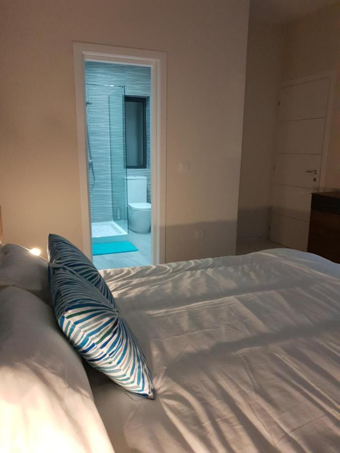 A New Ground Floor Maisonette - Mellieha Bay Is-Sellum エクステリア 写真